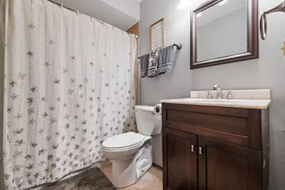 855  Lois Ct, Hartford, WI 53027 - Photo 16