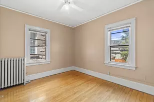 2960 N Maryland Ave, Milwaukee, WI 53211 - Photo 24