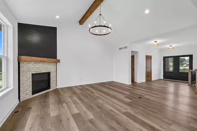 N66W21493  Sagebrush Dr, Menomonee Falls, WI 53051 - Photo 14