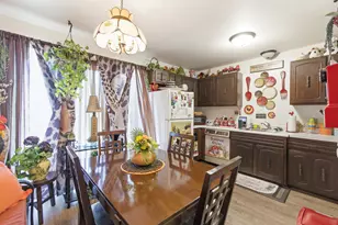 6126 W Port Ave, Milwaukee, WI 53223 - Photo 8