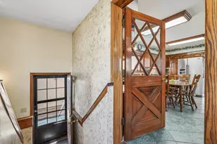 2354 S 32nd St, Milwaukee, WI 53215 - Photo 12