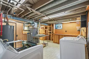 2354 S 32nd St, Milwaukee, WI 53215 - Photo 26