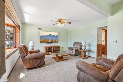 2354 S 32nd St, Milwaukee, WI 53215 - Photo 2