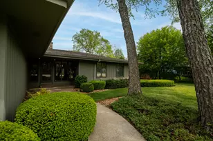 2735 Fenceline Rd, Racine, WI 53406 - Photo 8