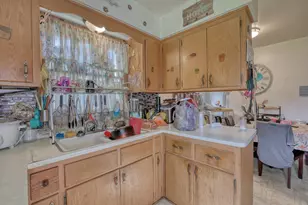 6560 N 54th St, Milwaukee, WI 53223 - Photo 6