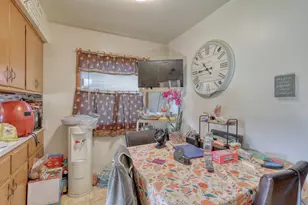 6560 N 54th St, Milwaukee, WI 53223 - Photo 8