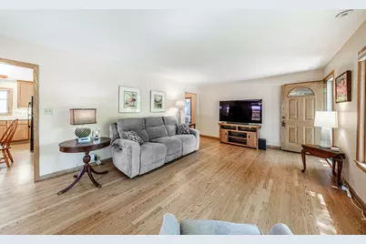 10536 W Grantosa Dr, Wauwatosa, WI 53222 - Photo 18