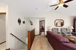 609 4th Ave, Onalaska, WI 54650 - Photo 6
