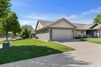 609  4th Ave, Onalaska, WI 54650 - Photo 2