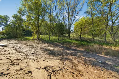 101  Autumn Dr, Newburg, WI 53095 - Photo 14
