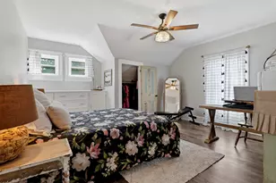 2408 S 7th St, Sheboygan, WI 53081 - Photo 16