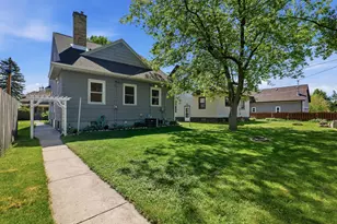 2408 S 7th St, Sheboygan, WI 53081 - Photo 28