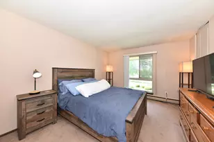 11907 W Appleton Ave, Milwaukee, WI 53224 - Photo 12