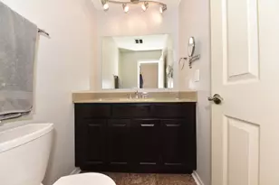 11907 W Appleton Ave, Milwaukee, WI 53224 - Photo 14