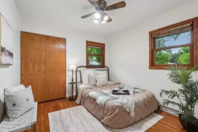 W151N8313  Thomas Dr, Menomonee Falls, WI 53051 - Photo 16