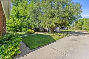 4436 Douglas Ave, Racine, WI 53402 - Photo 24