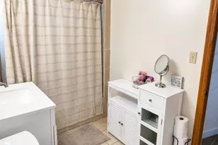 1226 Goold St, Racine, WI 53402 - Photo 12