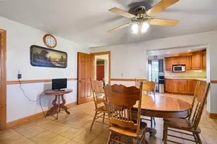 5450 Beechnut Dr, Wayne, WI 53040 - Photo 4