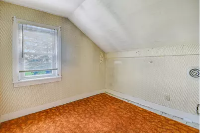 5450  Beechnut Dr, Wayne, WI 53040 - Photo 12