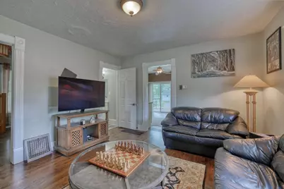 590  North Ave, Hartland, WI 53029 - Photo 10