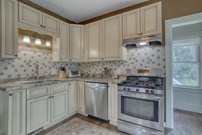 590  North Ave, Hartland, WI 53029 - Photo 6