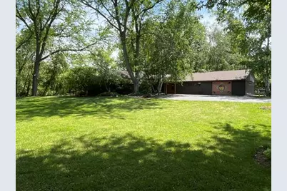525 S Fourth St, Fort Atkinson, WI 53538 - Photo 6