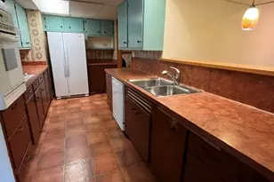525 S 4th St, Fort Atkinson, WI 53538 - Photo 22