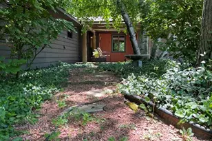 525 S 4th St, Fort Atkinson, WI 53538 - Photo 4