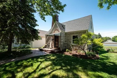 1309 S 91st St, West Allis, WI 53214 - Photo 24