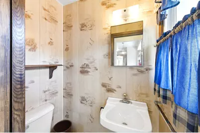 3520  Knoll Pl, Racine, WI 53403 - Photo 10