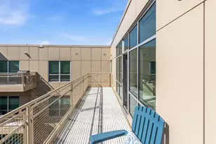 1550 E Royall Pl, Milwaukee, WI 53202 - Photo 36