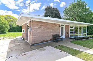 2700 S Root River Pkwy, West Allis, WI 53227 - Photo 34