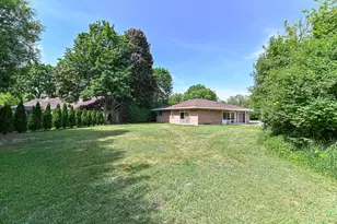 2700 S Root River Pkwy, West Allis, WI 53227 - Photo 30