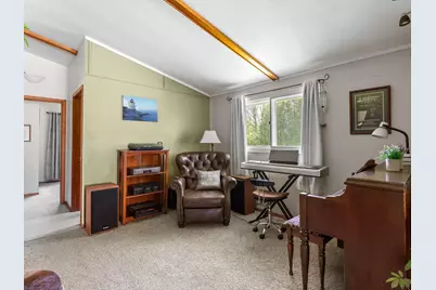 3815 W Twin Ln, Kossuth, WI 54241 - Photo 12