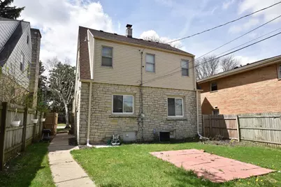 6502 W Medford Ave, Milwaukee, WI 53218 - Photo 4