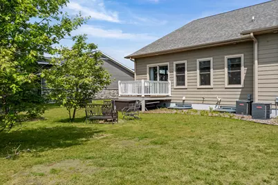 1816  Prairie Pl, Holmen, WI 54636 - Photo 10