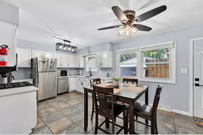 8915  17th Ave, Kenosha, WI 53143 - Photo 10