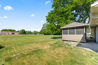 445 E Harvard St, Oconomowoc, WI 53066 - Photo 30