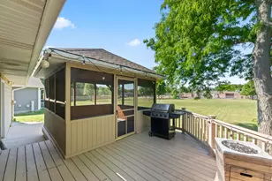 445 E Harvard St, Oconomowoc, WI 53066 - Photo 24