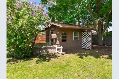 2532  43rd St, Two Rivers, WI 54241 - Photo 8