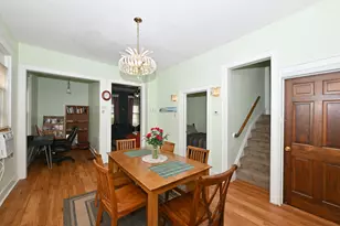 1834 N Dr William Finlayson St, Milwaukee, WI 53212 - Photo 10