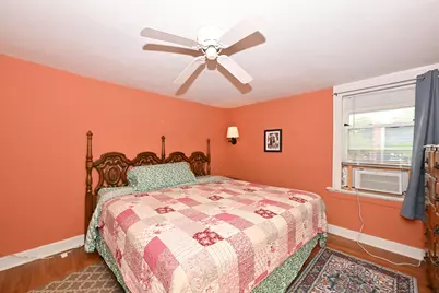 1834 N Dr William Finlayson St, Milwaukee, WI 53212 - Photo 18