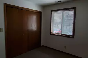 N89W15750 W Main St, Menominee, WI 53051 - Photo 6