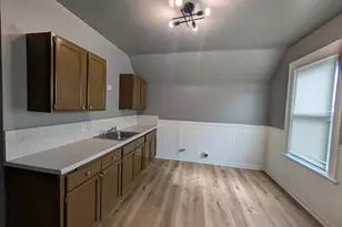 3264 N Holton St, Milwaukee, WI 53212 - Photo 4