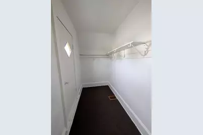 3264 N Holton St #3266, Milwaukee, WI 53212 - Photo 8