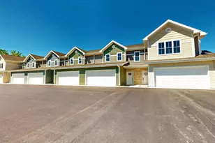 204 Settlers Dr, Jefferson, WI 53549 - Photo 2