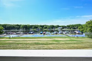 2138 Landings Ln, Delavan, WI 53115 - Photo 12