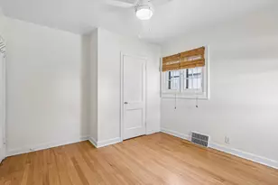 1571 S 74th St, West Allis, WI 53214 - Photo 14