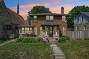 1571 S 74th St, West Allis, WI 53214 - Photo 42