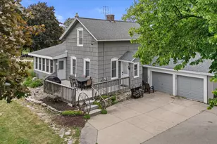 N68W29902 Hartling Rd, Merton, WI 53029 - Photo 2
